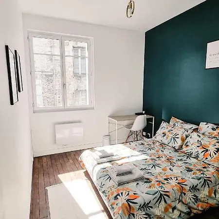 Balcon Du Champ De Mars - #parking #air Conditioner #clim Angoulême